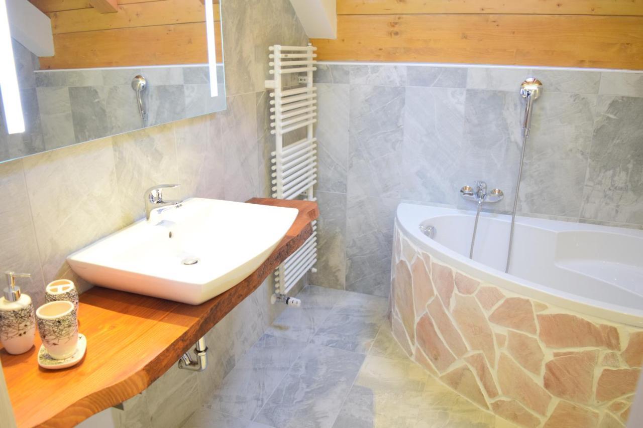 Casa Vacanza Cadorna Residence Tarvisio Dış mekan fotoğraf